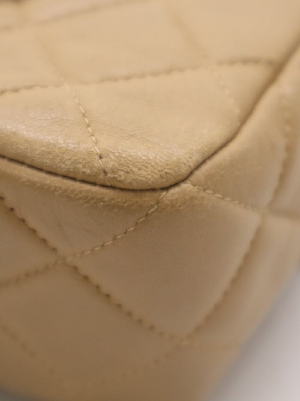 Chanel Matelasse Lambskin Chain Shoulder with Dustbag - Picture 9 of 13